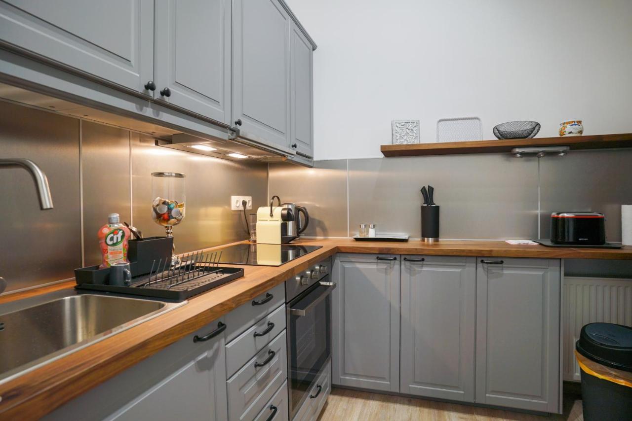 Koffer Apartman Eger Exteriér fotografie