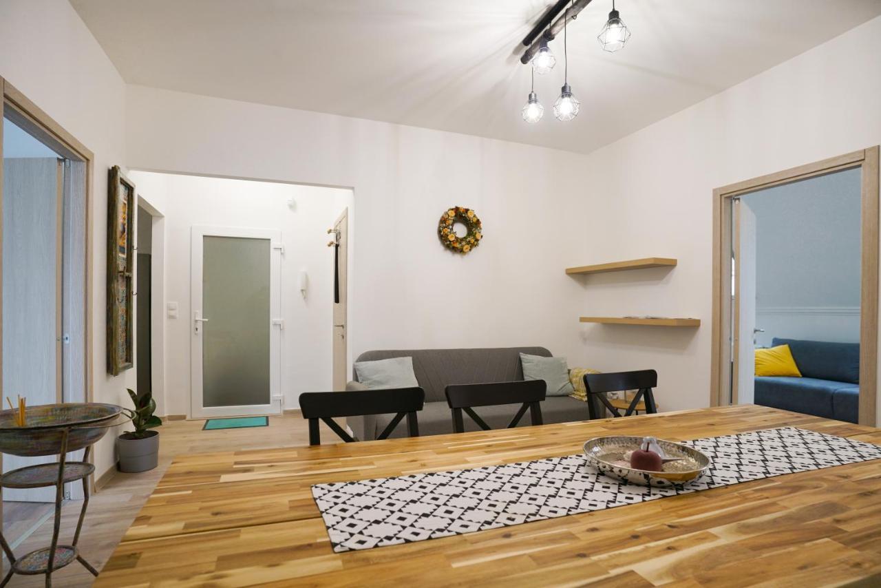 Koffer Apartman Eger Exteriér fotografie