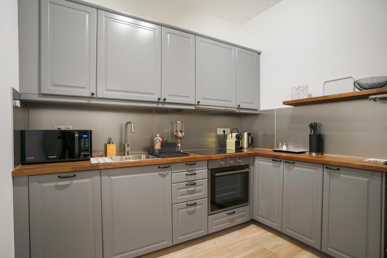 Koffer Apartman Eger Exteriér fotografie